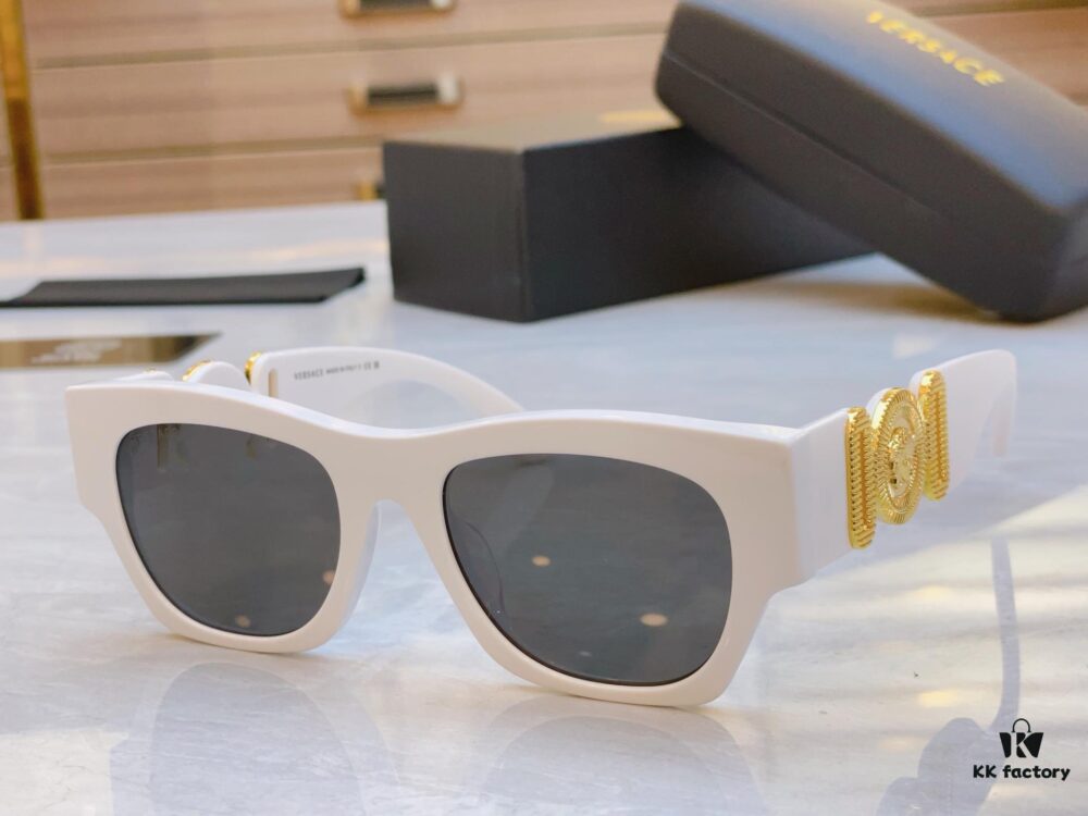 VERSACE New Model Sunglasses, MODEL: VE4479U, SIZE: 52-19-140