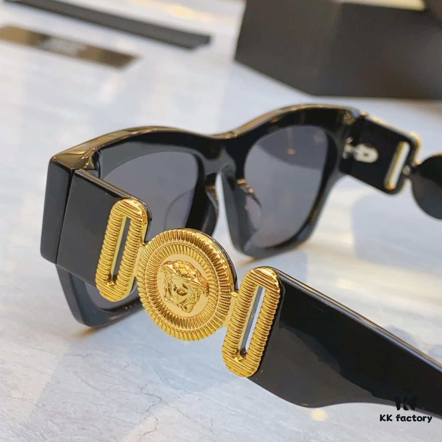 VERSACE New Model Sunglasses, MODEL: VE4479U, SIZE: 52-19-140