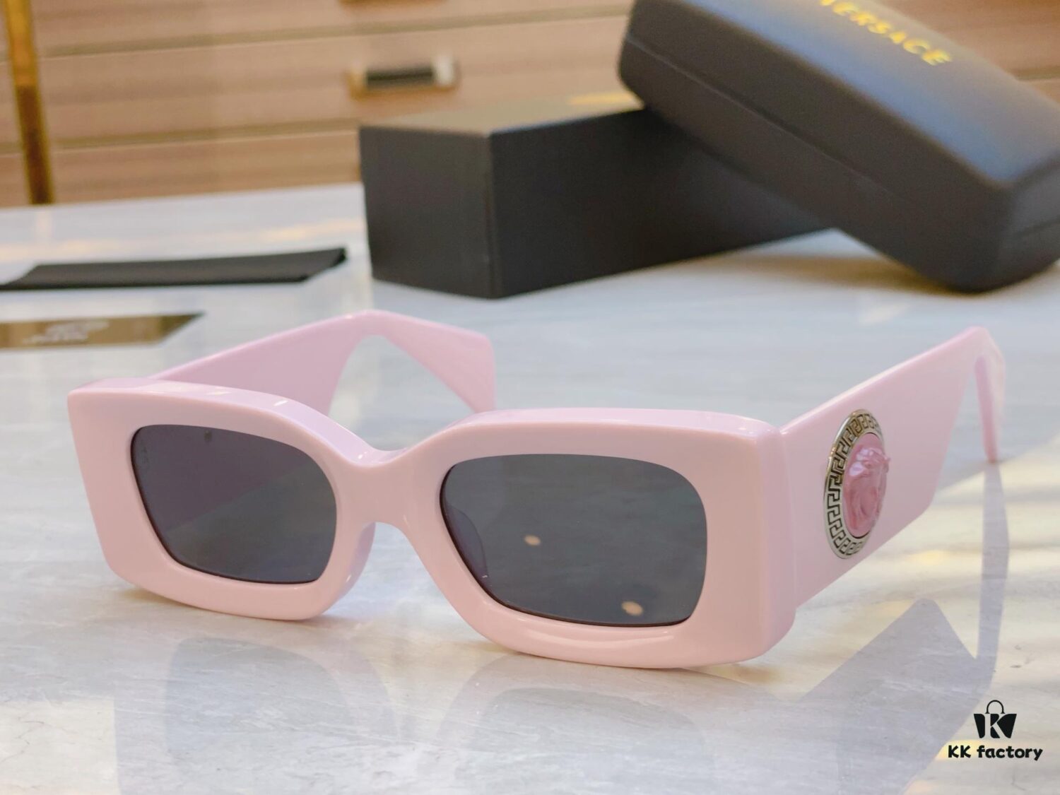 VERSACE New Model Sunglasses, MODEL: VE4474U, SIZE: 52□20-140