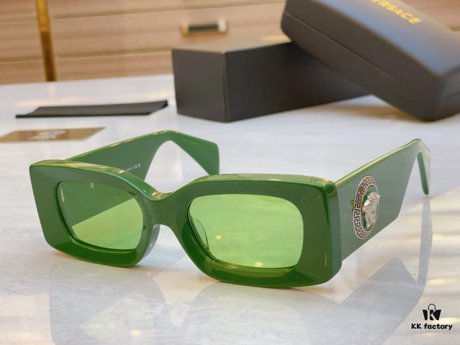 VERSACE New Model Sunglasses, MODEL: VE4474U, SIZE: 52□20-140