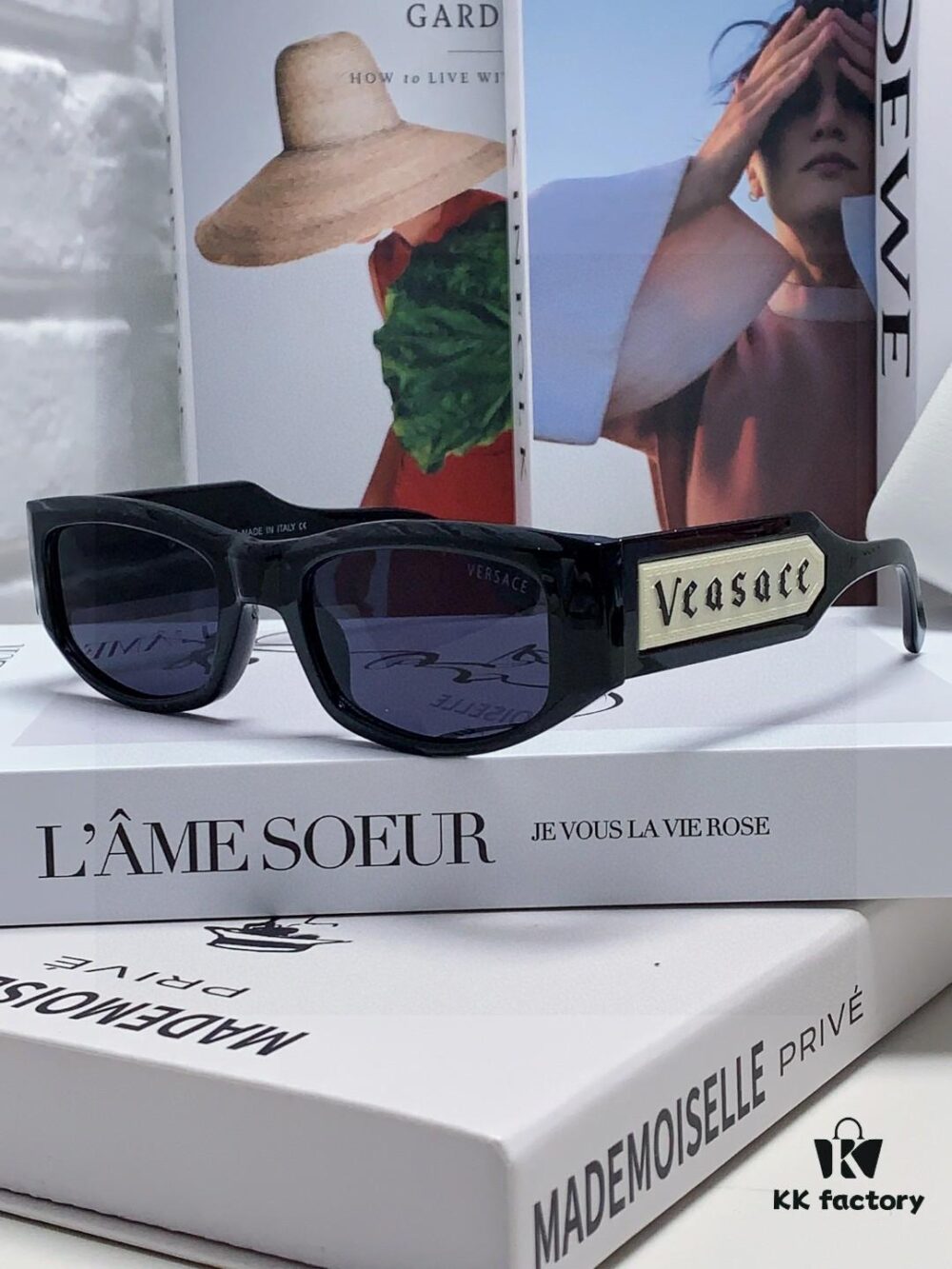 Versace 2025 New Arrival Small Frame Sunglasses for Women, Stylish Letter Logo Square Sunglasses for Men, Vintage-Inspired Unisex Eyewear