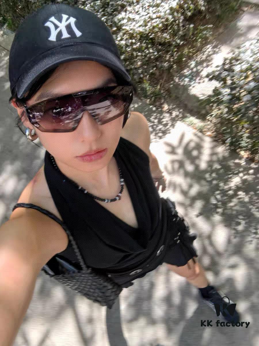 VERSACE Versace [2025 Spring/Summer New Arrival] Unisex Sunglasses, One-Piece Mask-Style Goggles