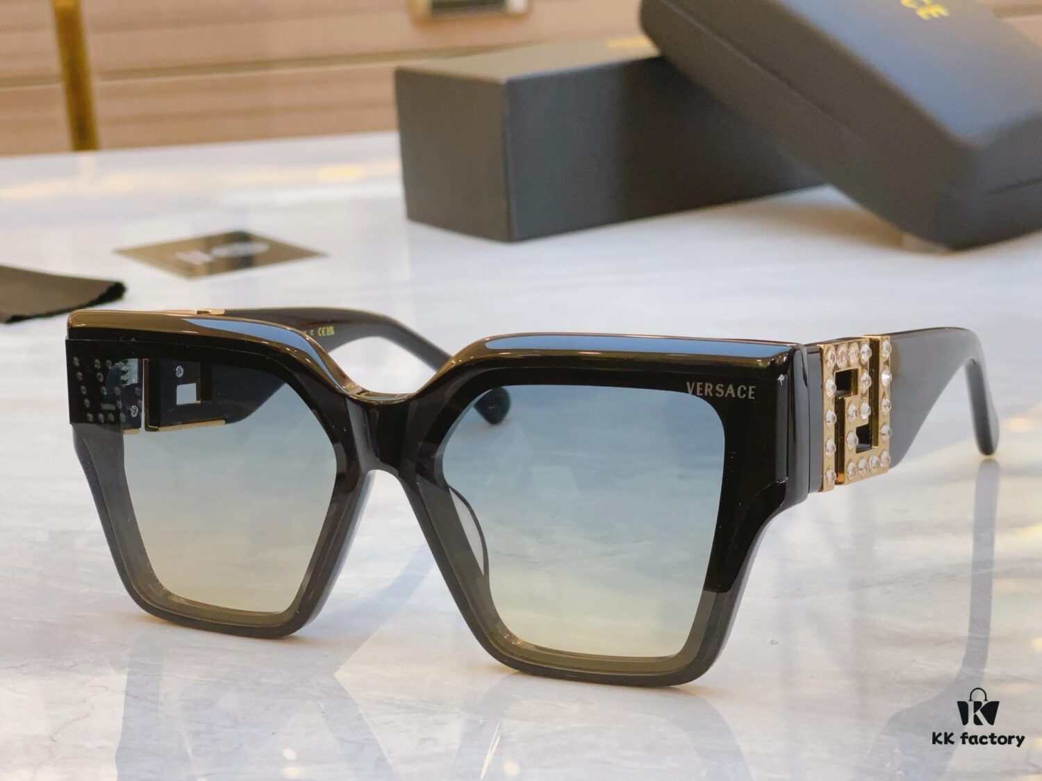 VERSACE New Model Sunglasses, MODEL: VE6785, SIZE: 66□14-142