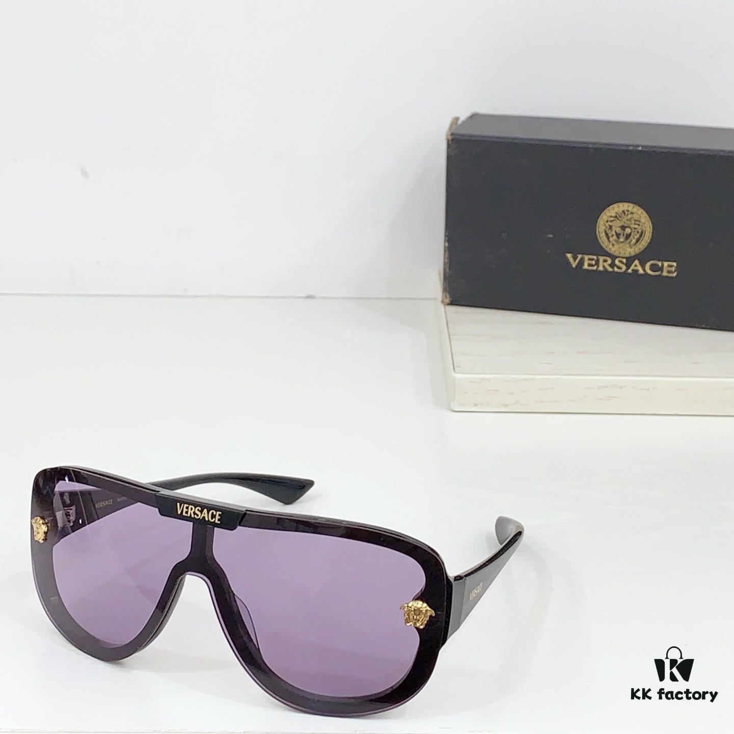 150 VERSACE MOD: VE6561 Size: 147