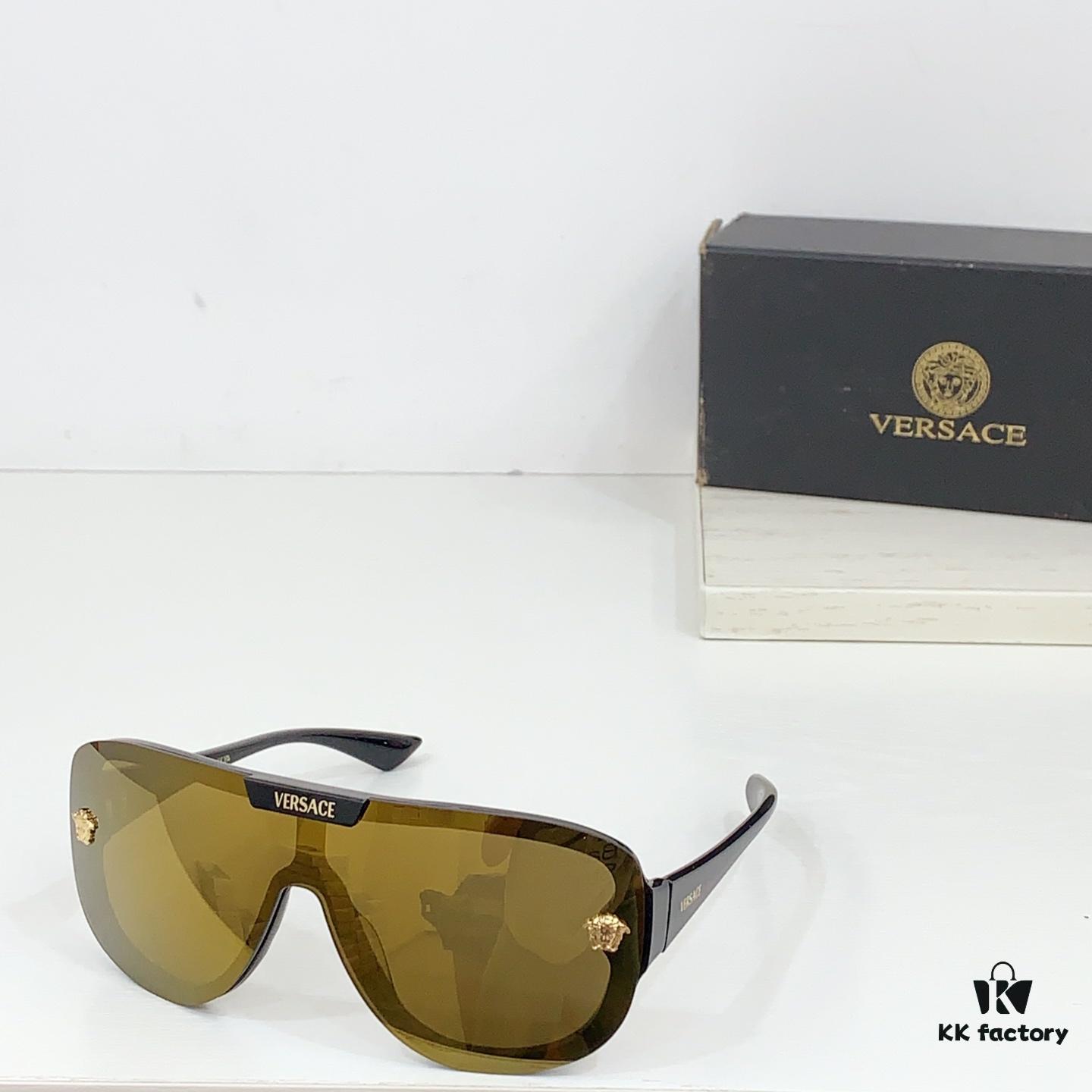 150 VERSACE MOD: VE6561 Size: 147