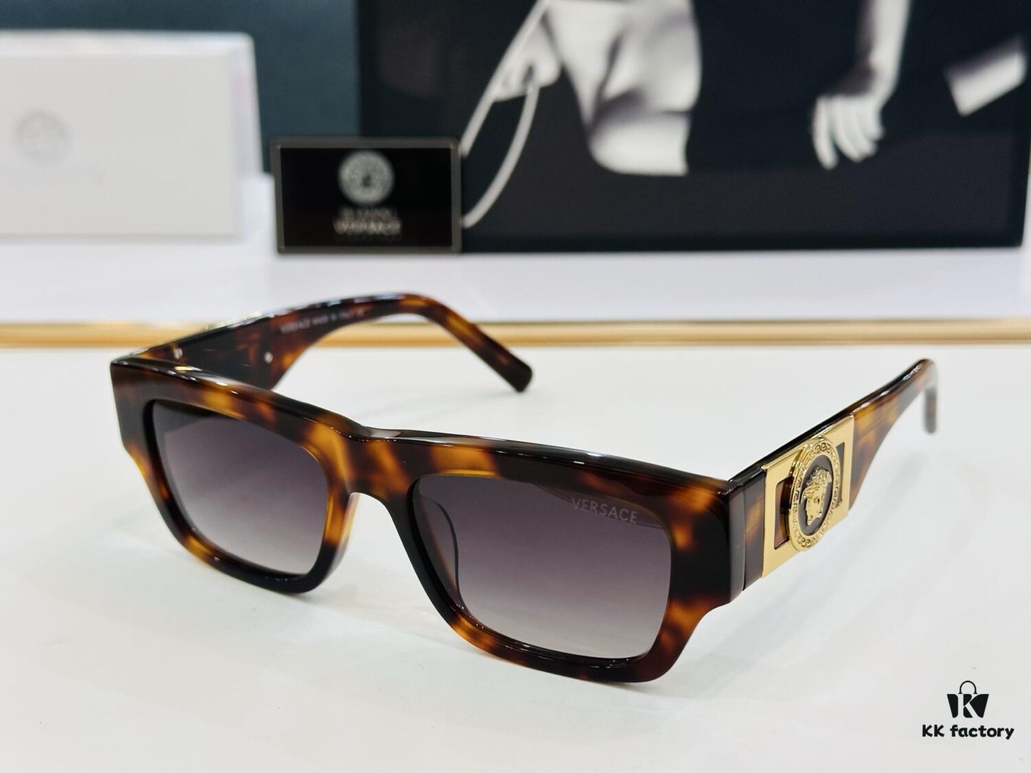 VERSACE VE4416U Sunglasses, Model: VE4416U, Size: 53□18-140