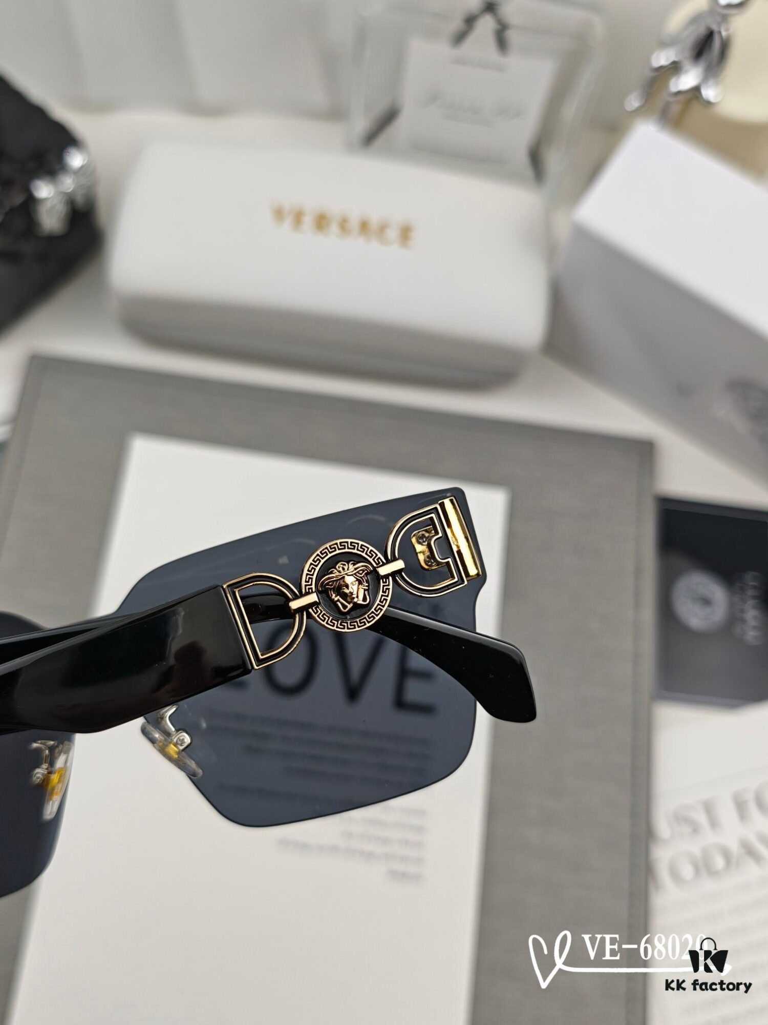 Versace - TR90 Lightweight Sunglasses with Polarized Lenses, Model 68020