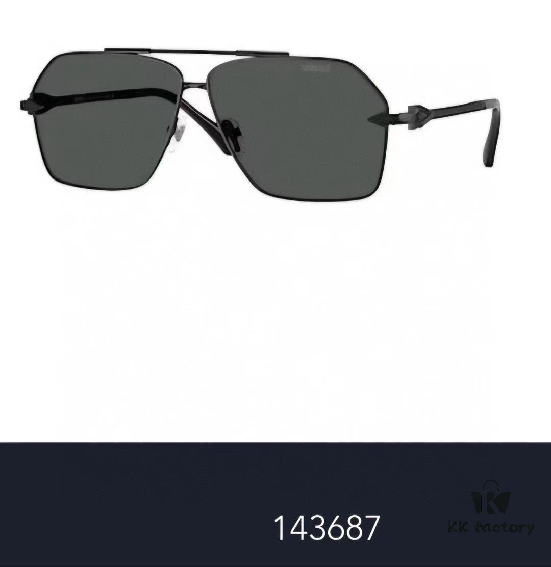VERSACE VCE2284 Sunglasses, Size 56□18-140
