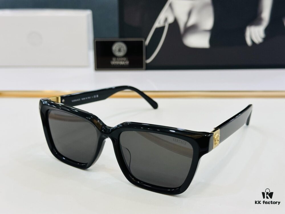 VERSACE Vincy House VE3357 Size 53-17-145 Sunglasses
