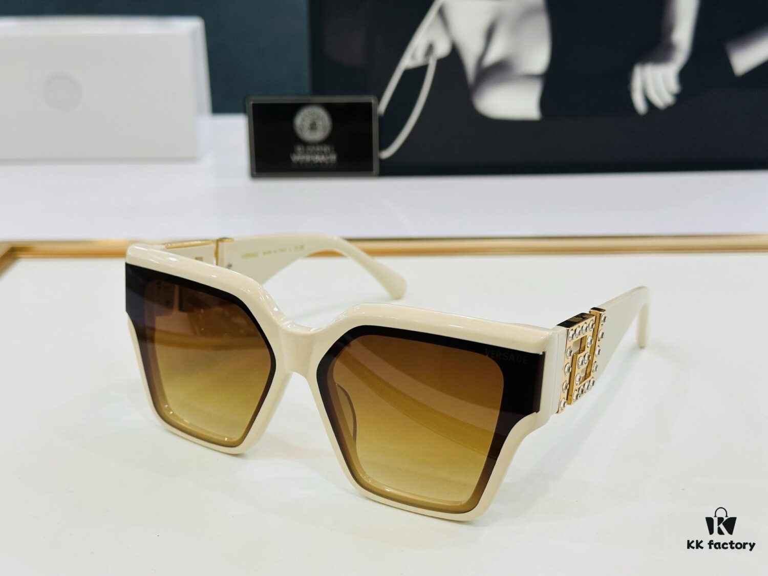 VERSACE VESACE VE6785 Sunglasses
