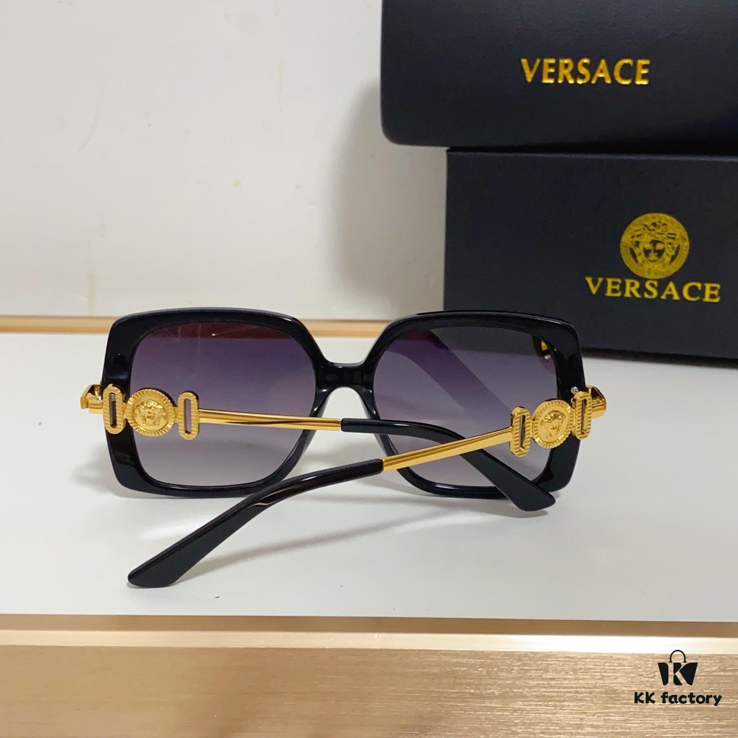 140 VERSACE MOD: VE4467 Size: 54-17-145 Sunglasses