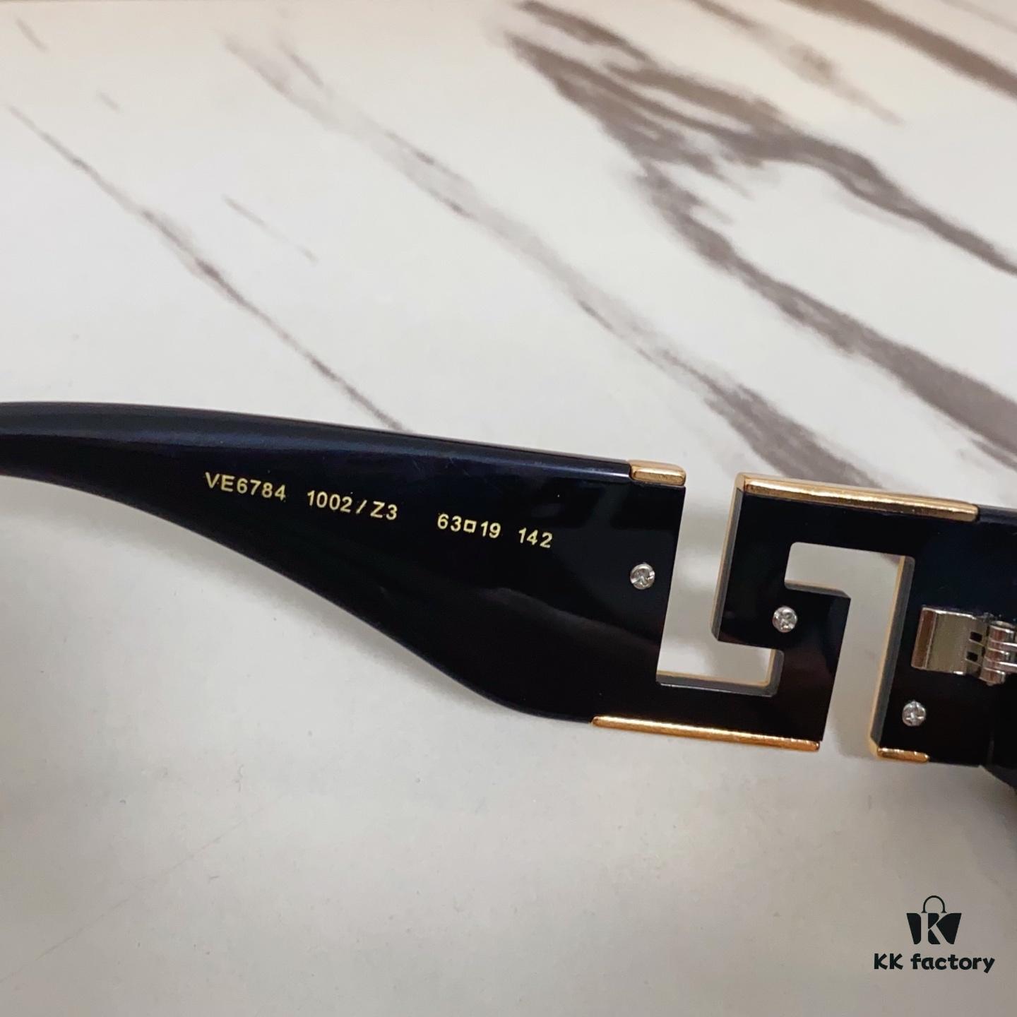 140 VERSA* Sunglasses