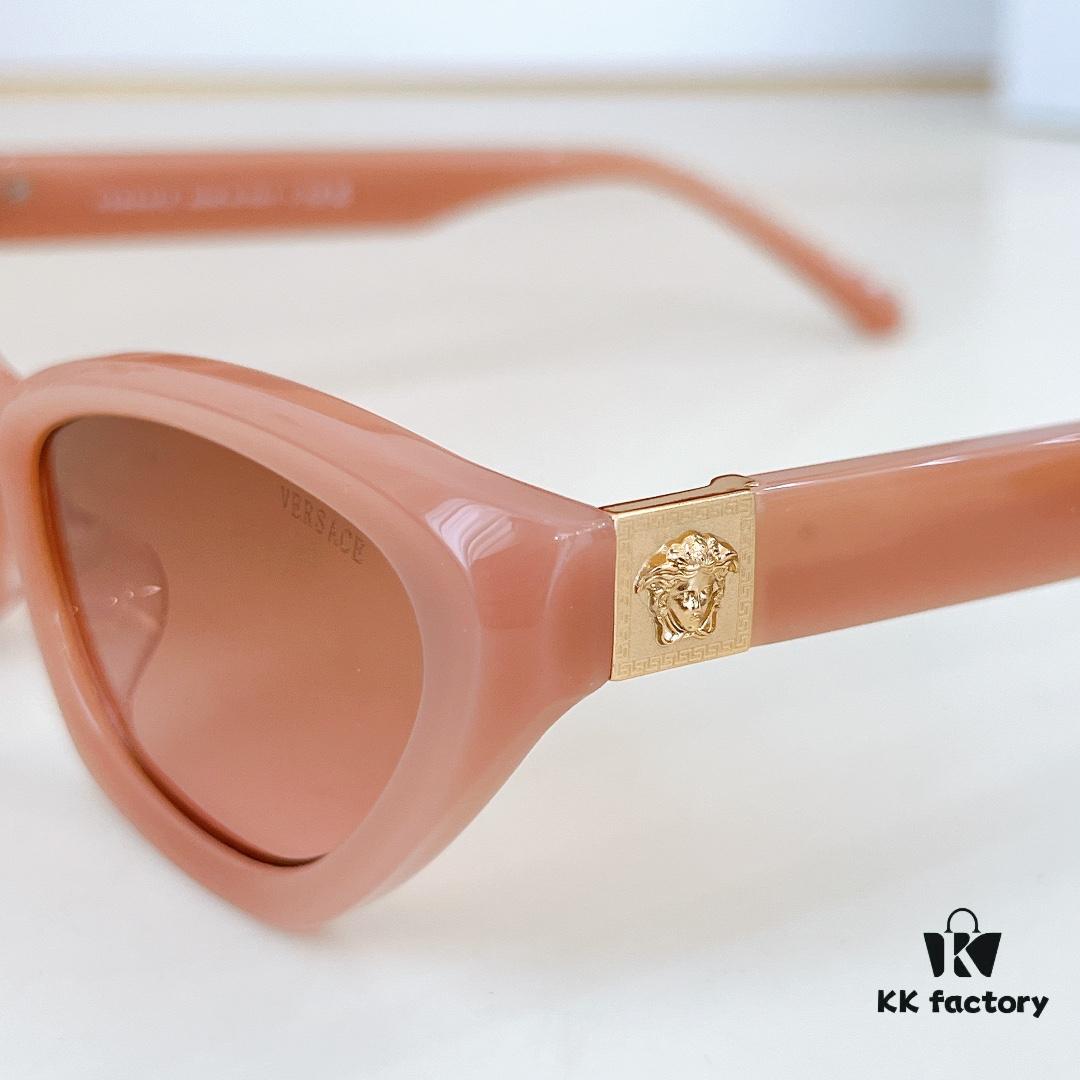 130 VERSAC* MODEL: 3356 SIZE: 56□18-145