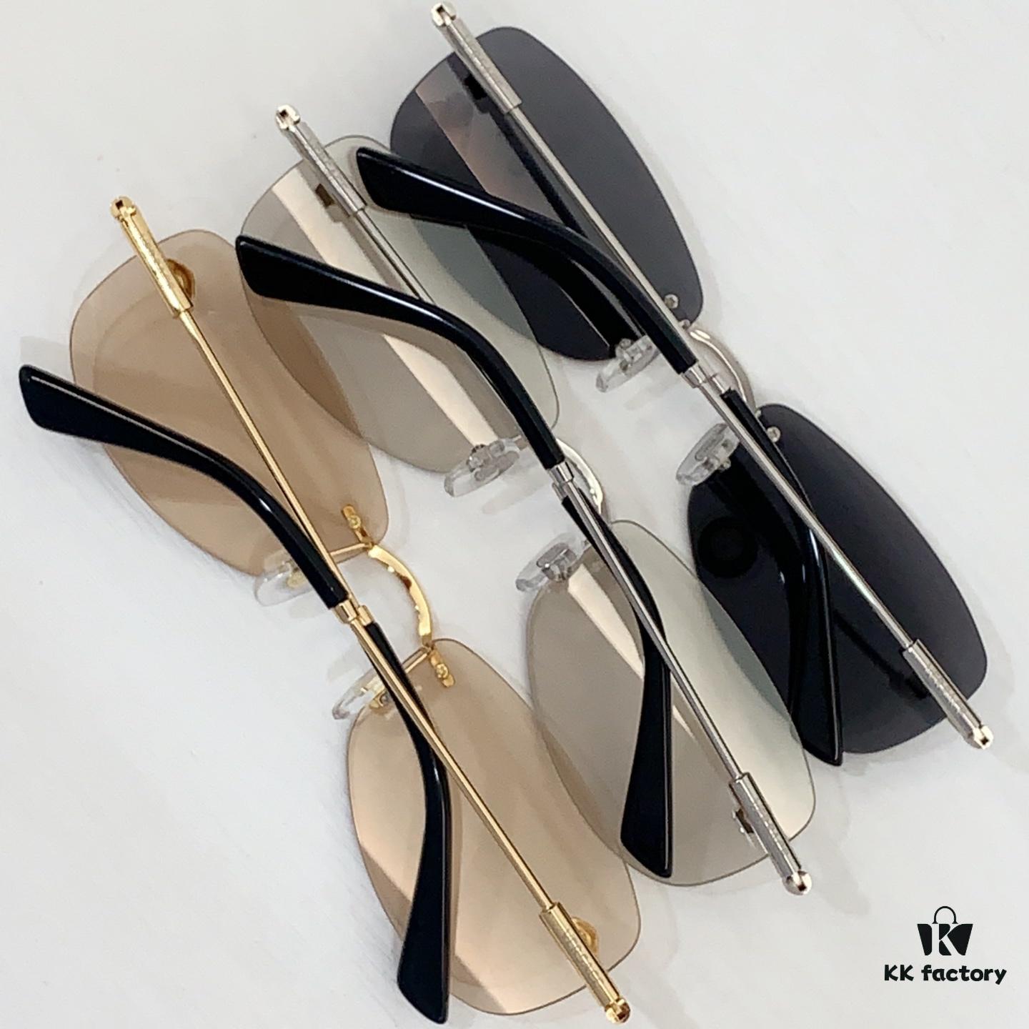 140 VERSAC* MODEL: 2279 SIZE: 60□18-140