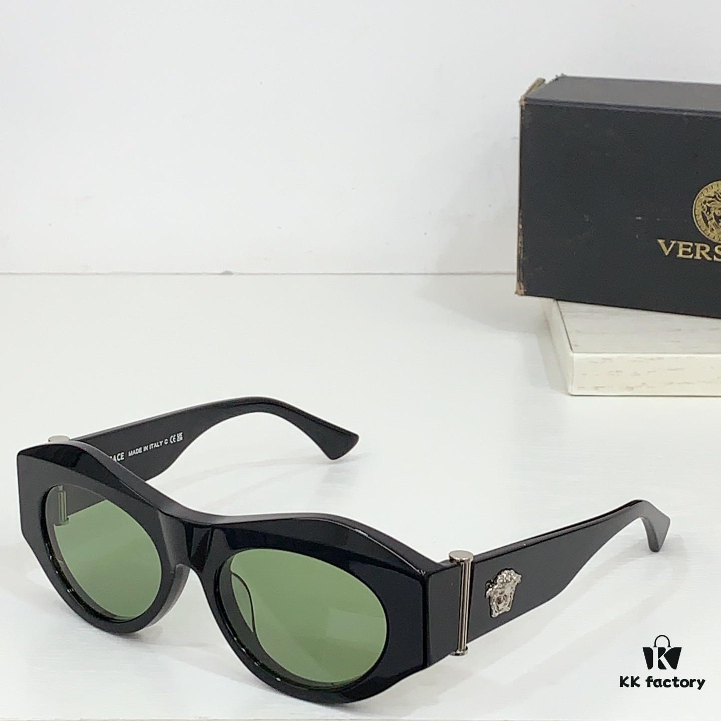 160 VERSACE MODEL VE 4477-U SIZE 52□19-135 Sunglasses