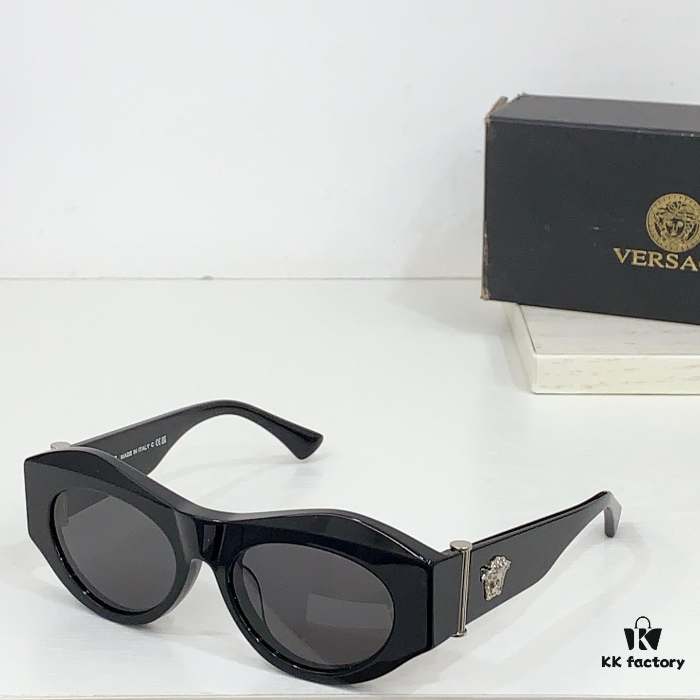 160 VERSACE MODEL VE 4477-U SIZE 52□19-135 Sunglasses