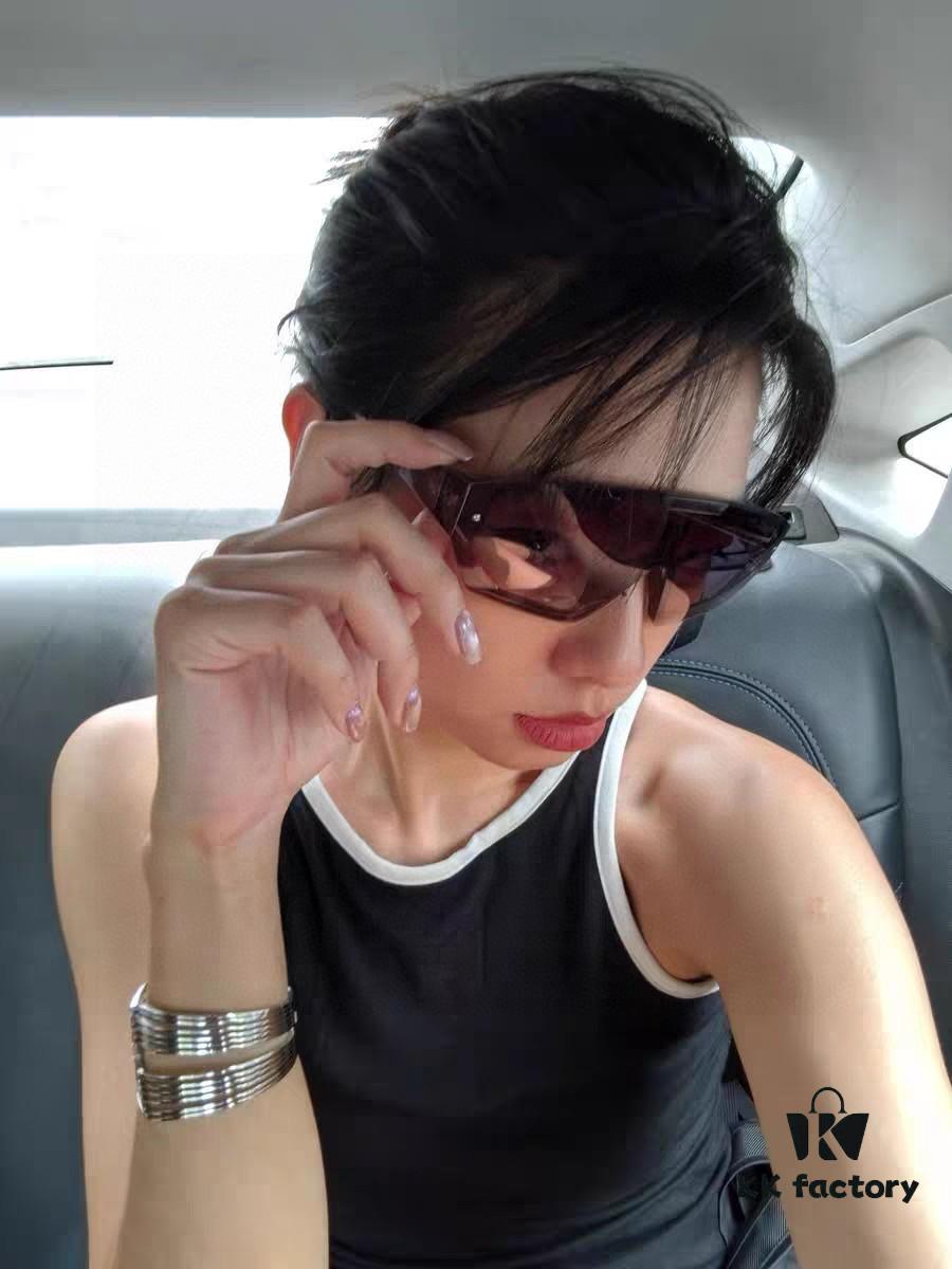 VERSACE Versace [Spring/Summer 2024 New Arrival] Unisex Sunglasses, Integrated Mask-Style Eyewear