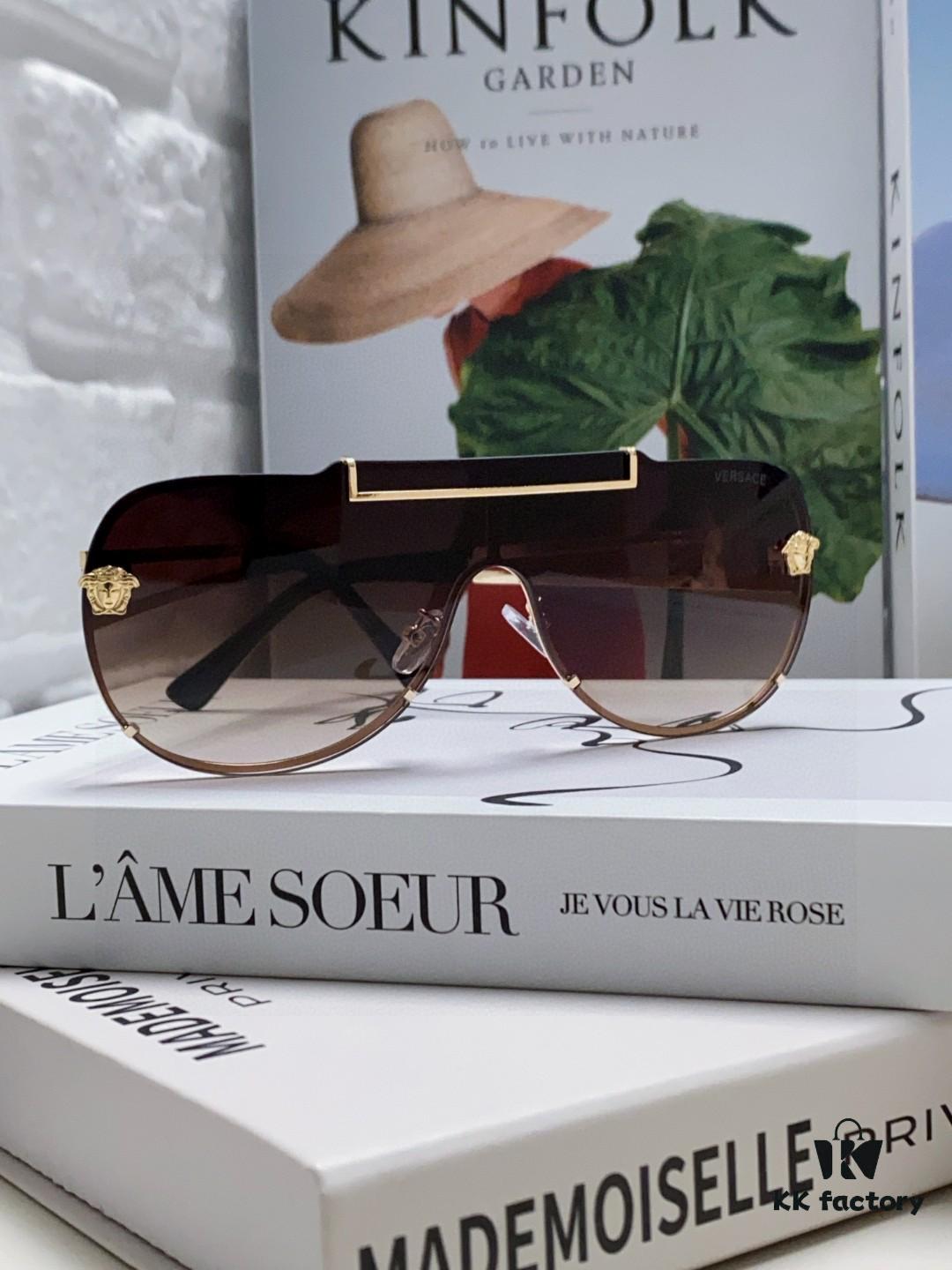 Versace 2024 New Fashion Oversized Letter Sunglasses for Women, UV-Protective One-Piece Tinted Lenses, Unisex Stylish Sun Glasses