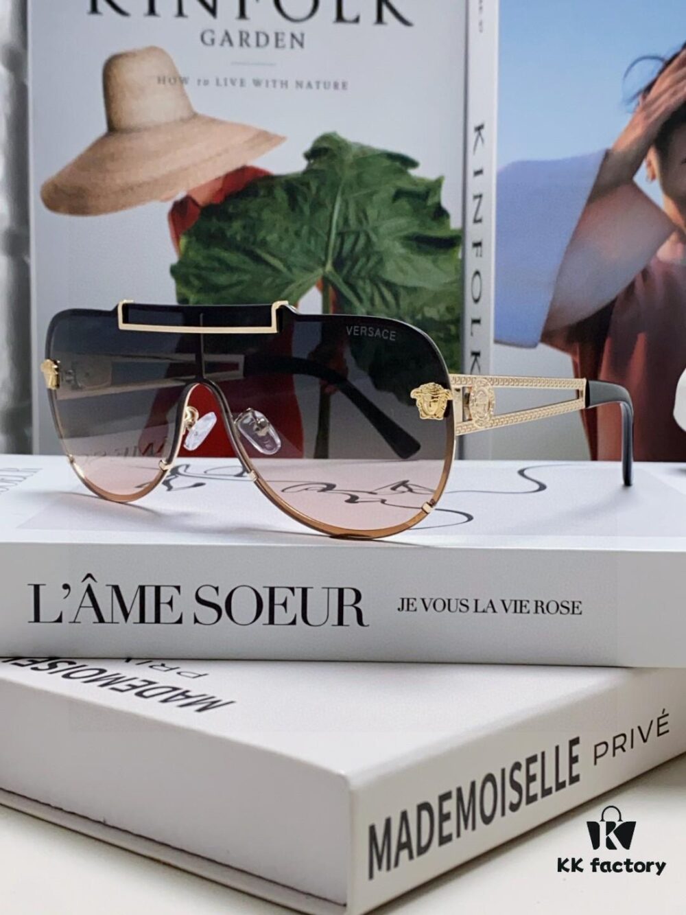 Versace 2024 New Fashion Oversized Letter Sunglasses for Women, UV-Protective One-Piece Tinted Lenses, Unisex Stylish Sun Glasses