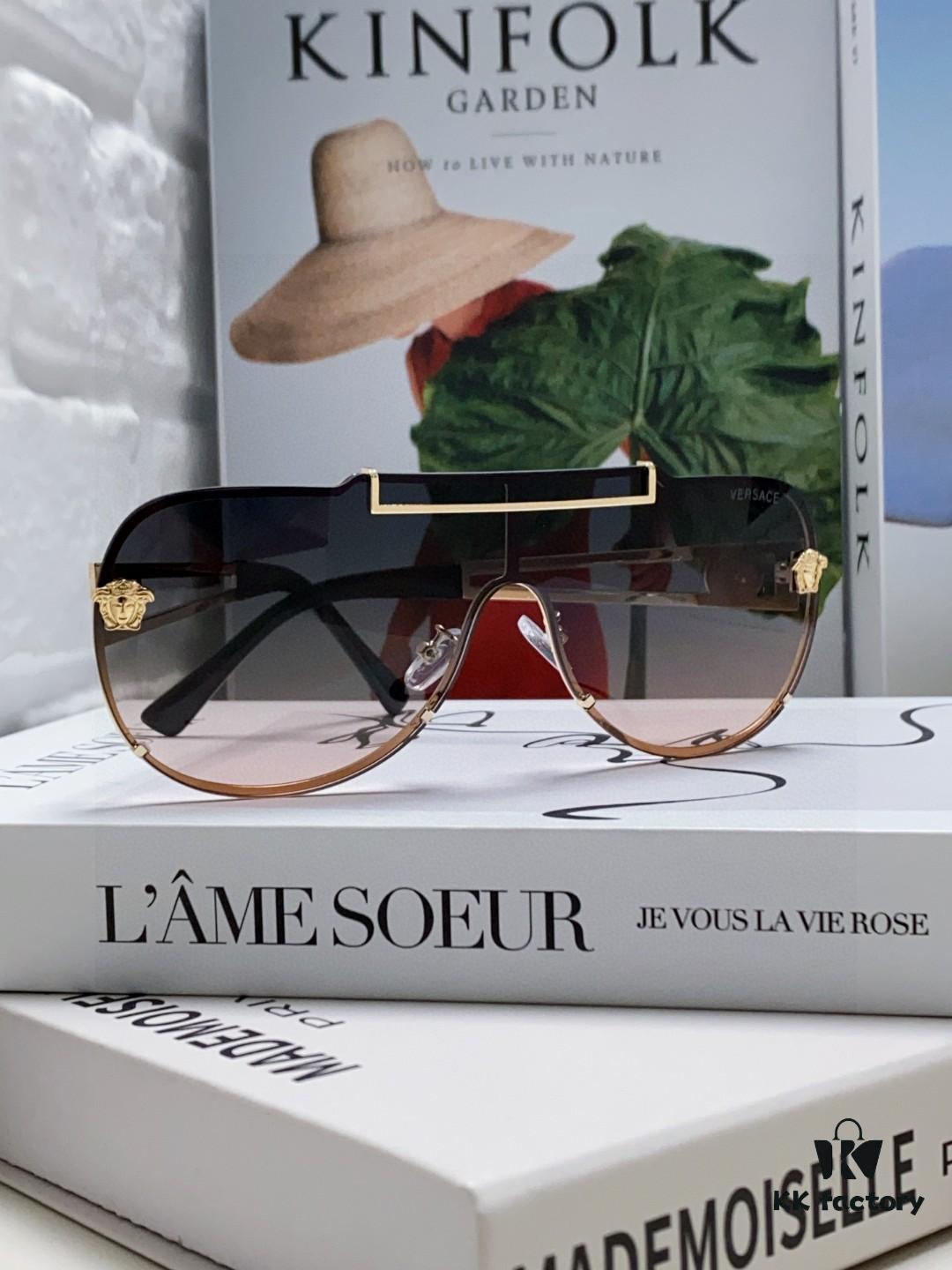 Versace 2024 New Fashion Oversized Letter Sunglasses for Women, UV-Protective One-Piece Tinted Lenses, Unisex Stylish Sun Glasses