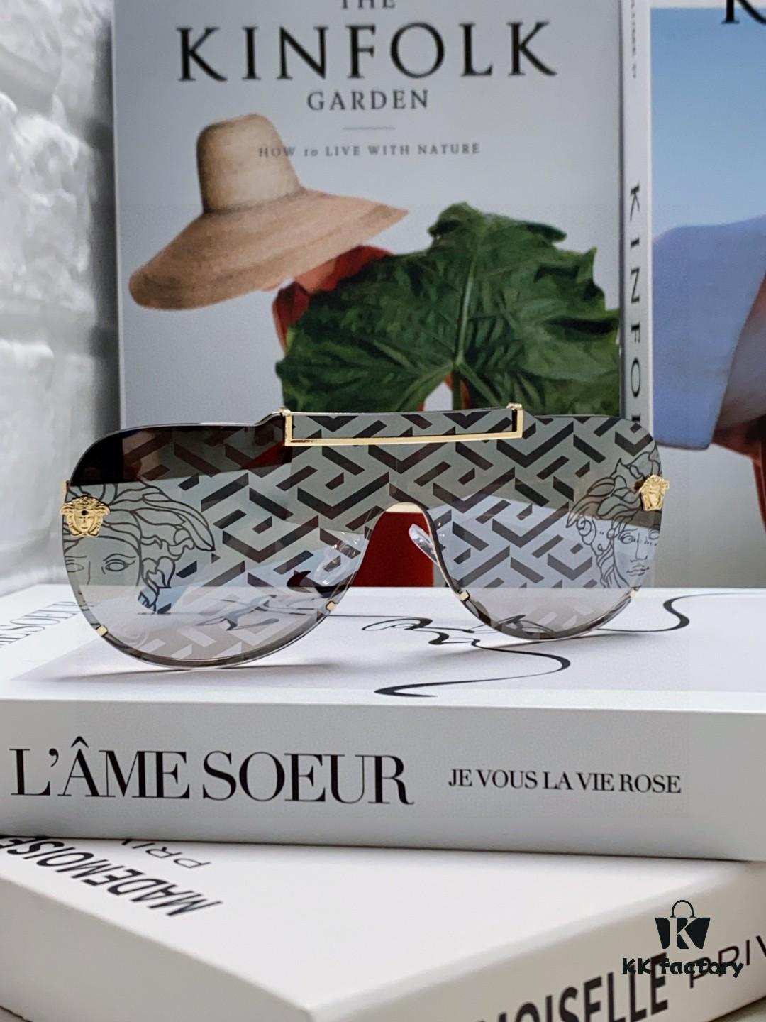 Versace 2024 New Fashion Oversized Letter Sunglasses for Women, UV-Protective One-Piece Tinted Lenses, Unisex Stylish Sun Glasses