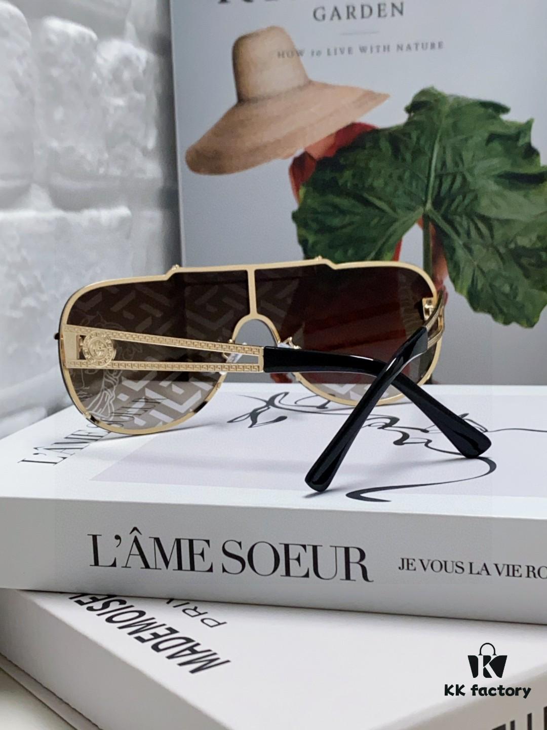 Versace 2024 New Fashion Oversized Letter Sunglasses for Women, UV-Protective One-Piece Tinted Lenses, Unisex Stylish Sun Glasses