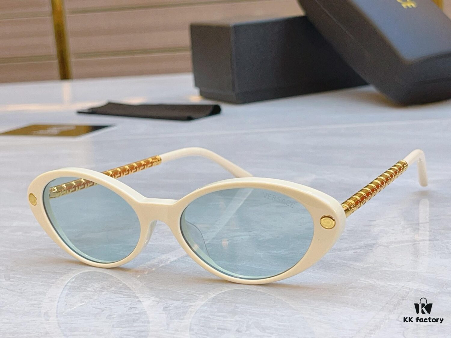 VERSACE New Model Sunglasses, MODEL: VE4469, SIZE: 53□18-145