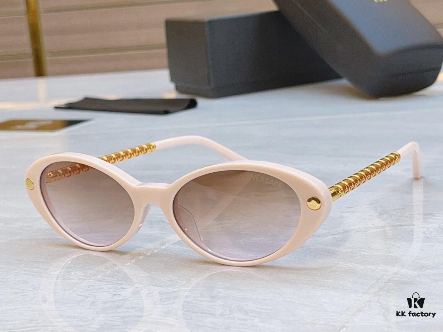 VERSACE New Model Sunglasses, MODEL: VE4469, SIZE: 53□18-145