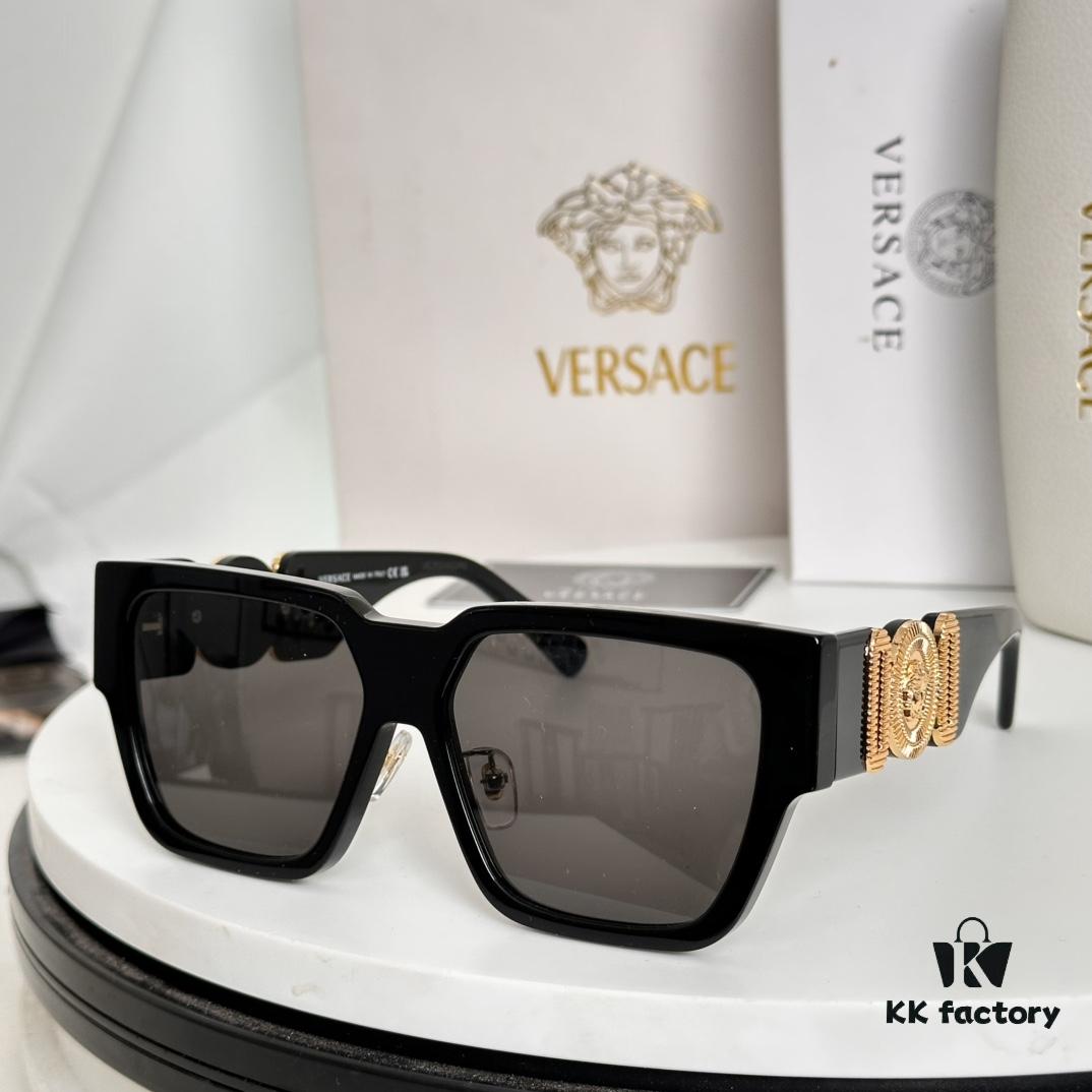 120 Original New VERSACE Model: VE4483D Sunglasses Size: 58-15-140