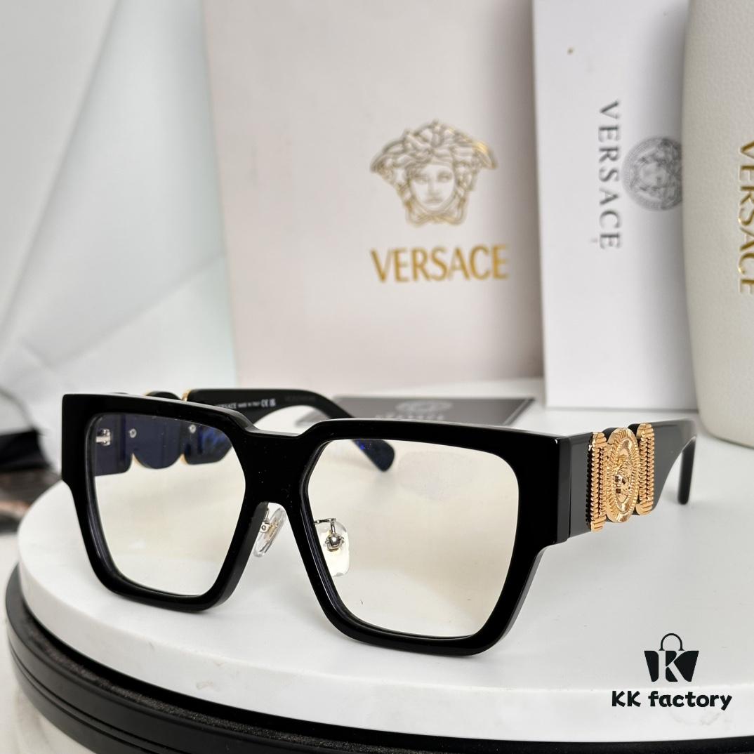 120 Original New VERSACE Model: VE4483D Sunglasses Size: 58-15-140