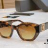 VERSACE New Model Sunglasses 🕶️, MODEL: 420/C, SIZE: 53□20-145