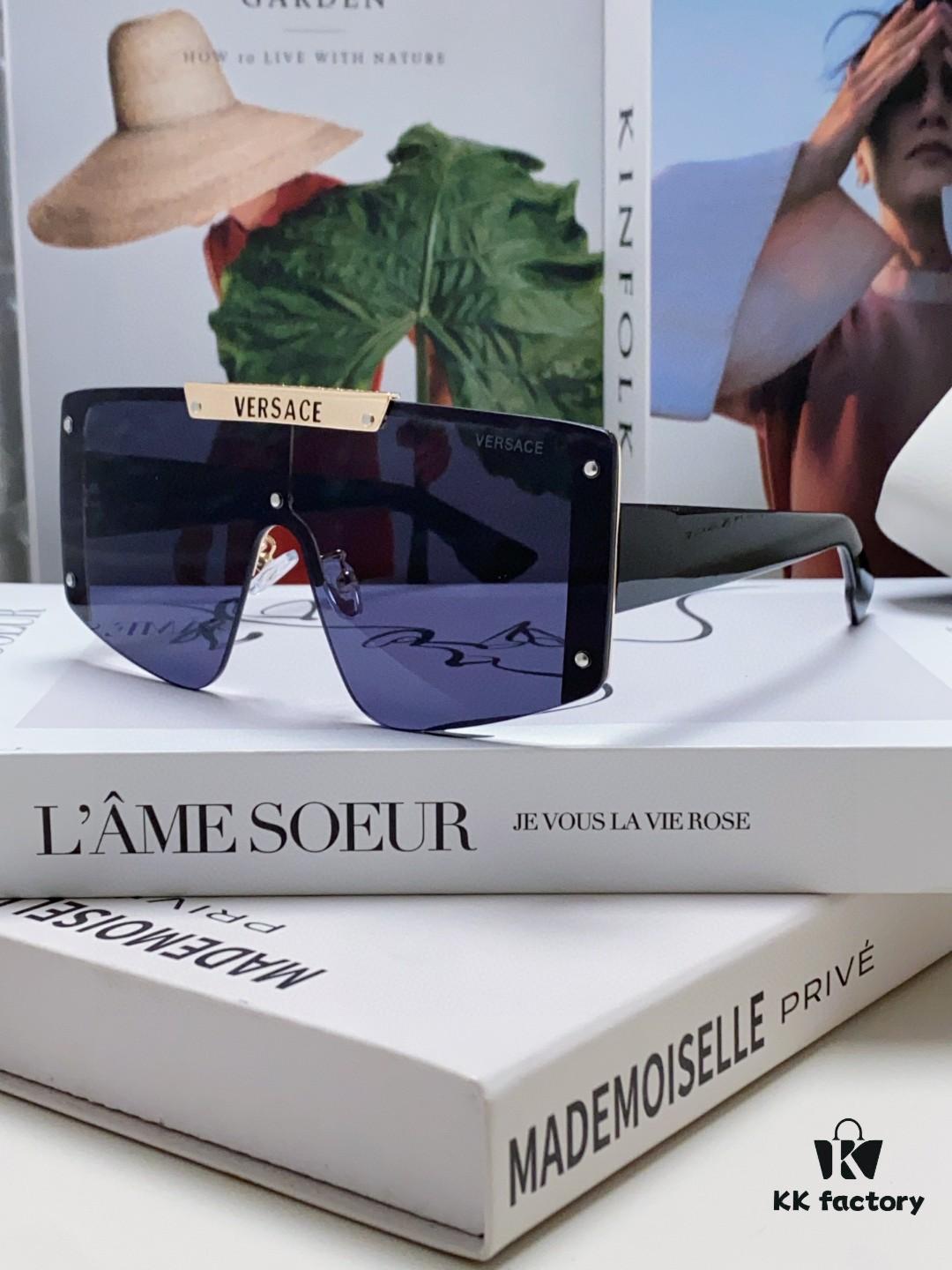 VERSACE Versace Runway Collection Selection - Vibrant and Bold Colors