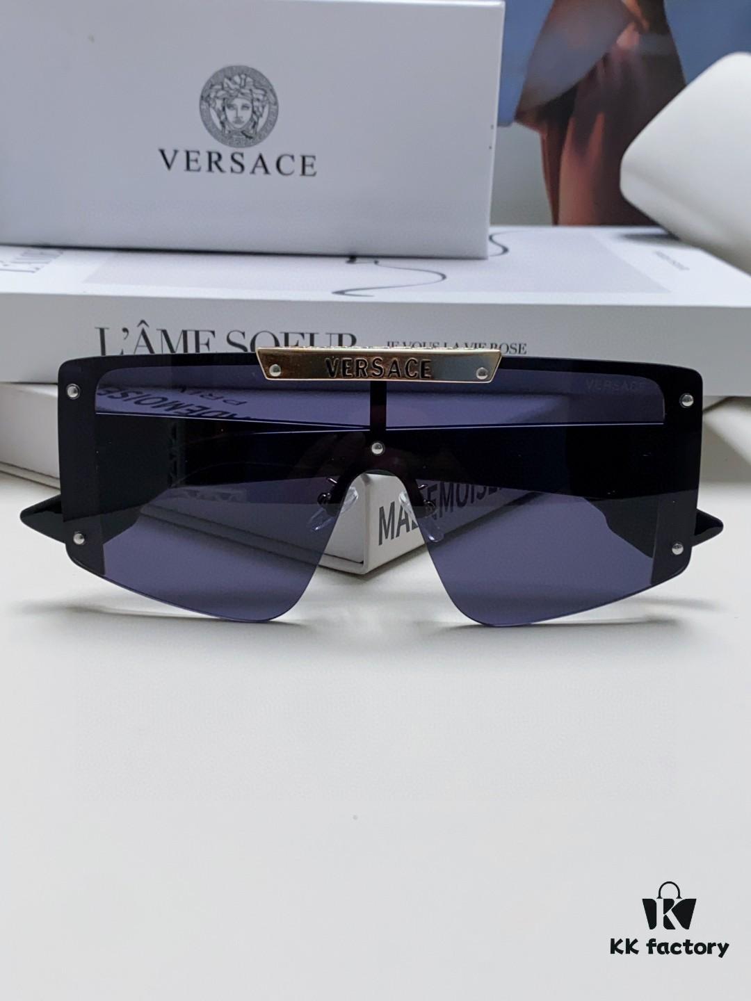 VERSACE Versace Runway Collection Selection - Vibrant and Bold Colors