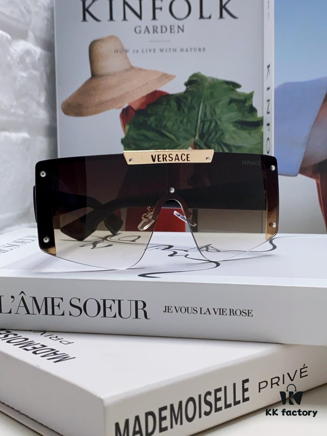 VERSACE Versace Runway Collection Selection