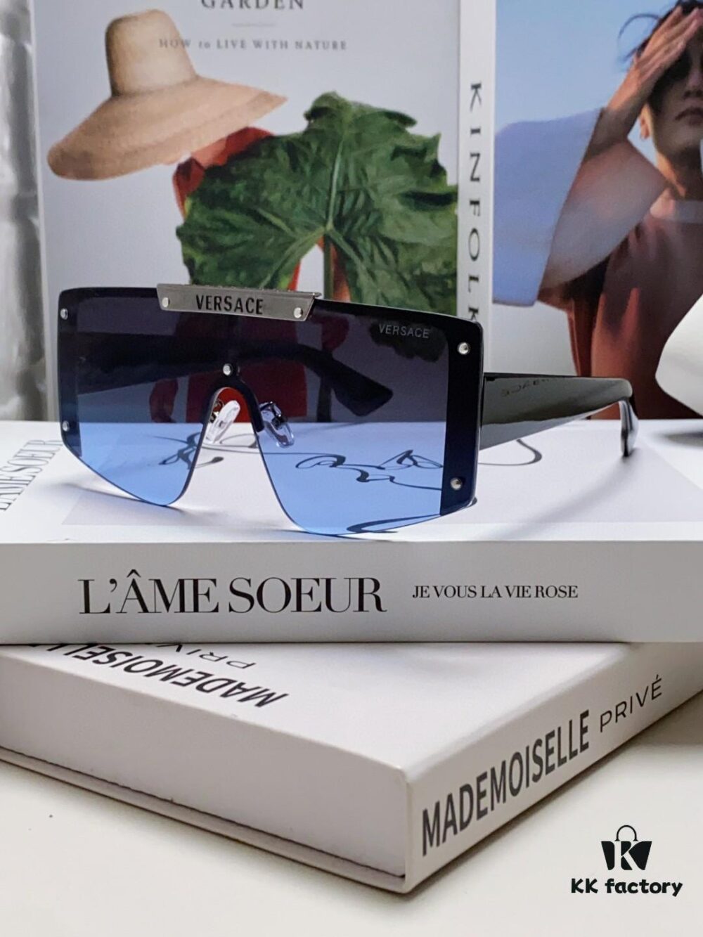 VERSACE Versace Runway Collection Selection - Vibrant and Bold Colors