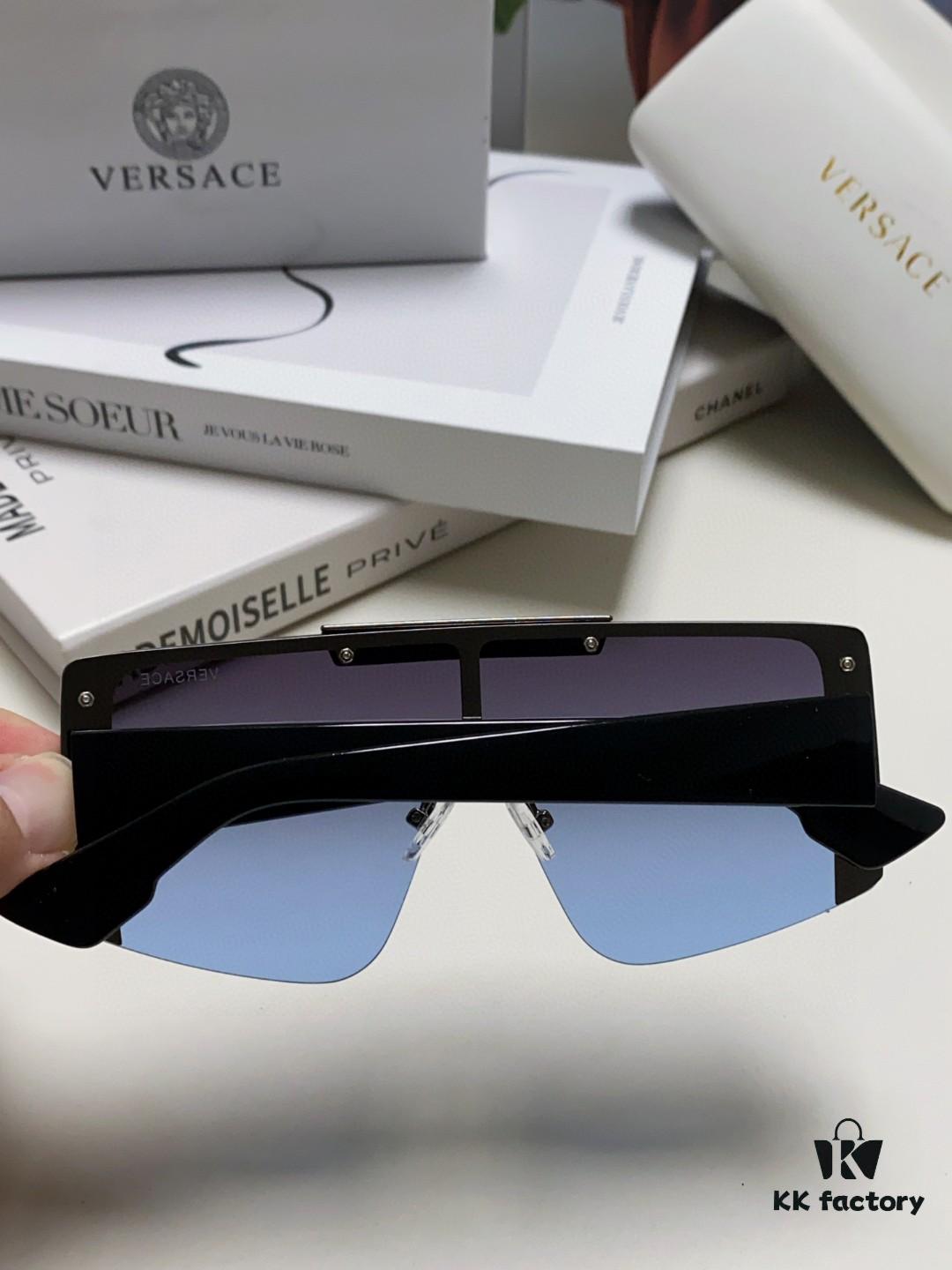 VERSACE Versace Runway Collection Selection - Vibrant and Bold Colors