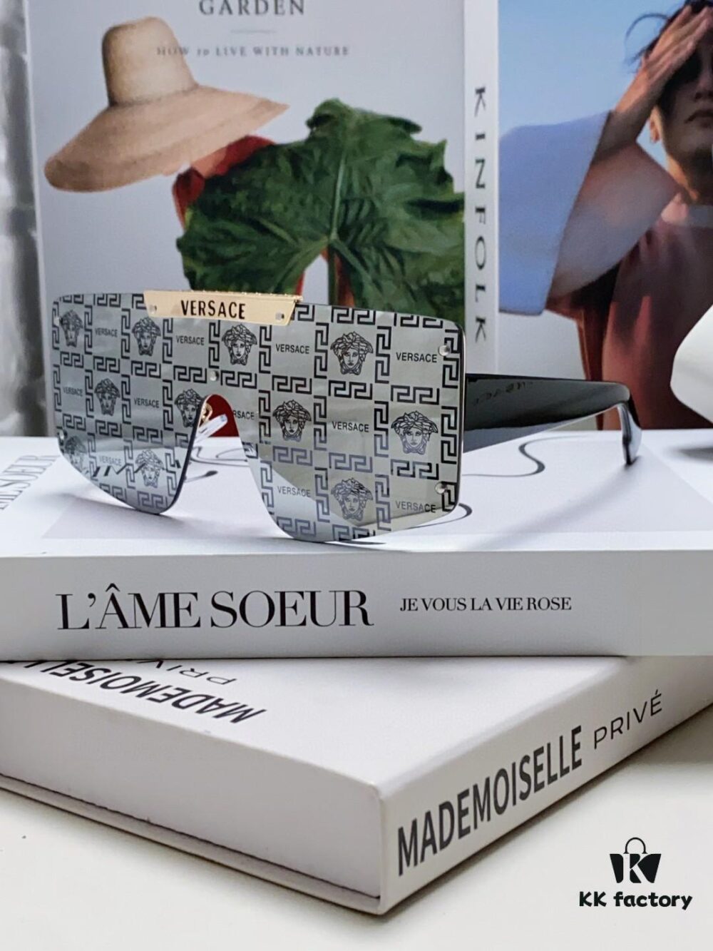 VERSACE Versace Runway Collection Selection - Vibrant and Bold Colors