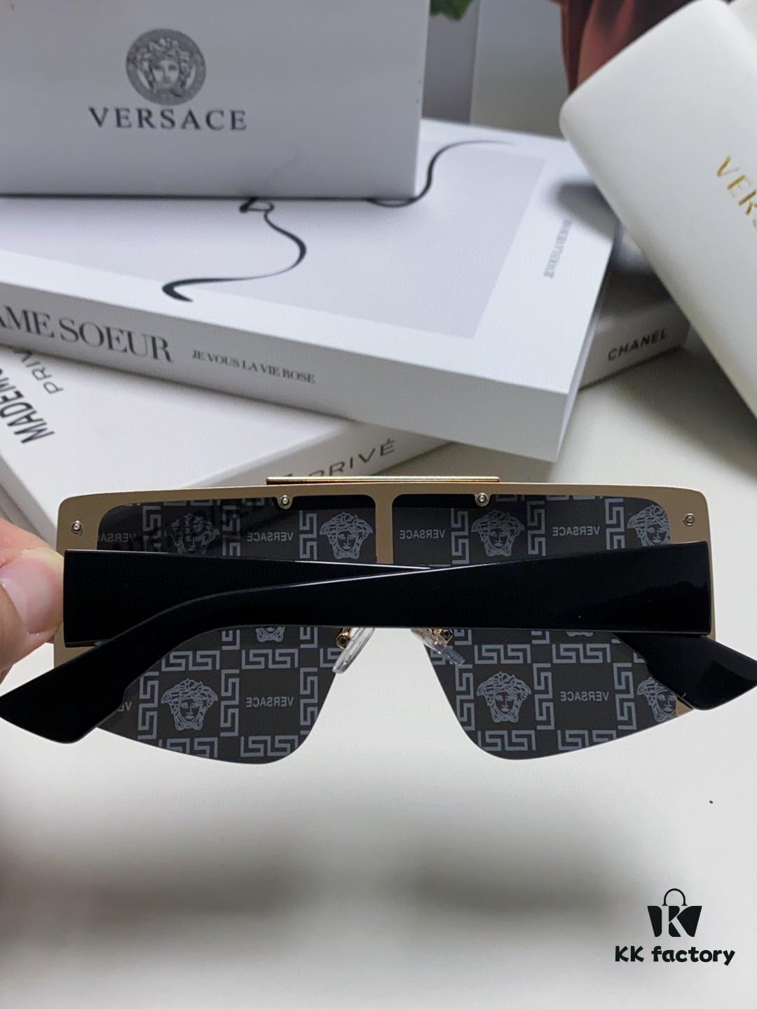 VERSACE Versace Runway Collection Selection - Vibrant and Bold Colors