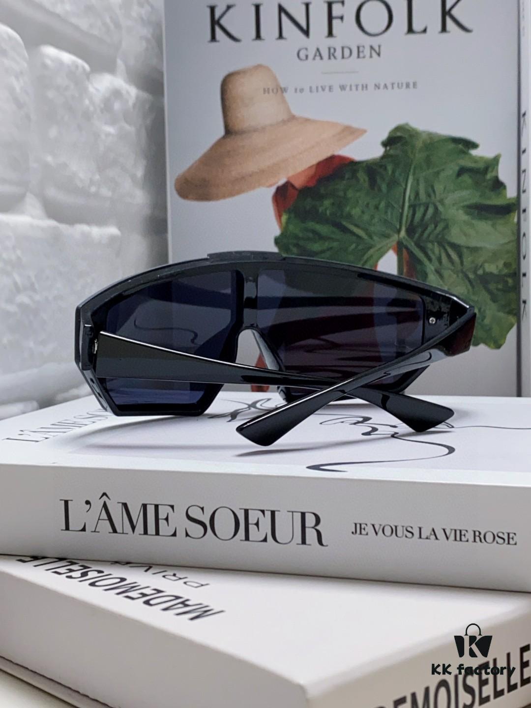 VERSACE Versace [2024 Spring/Summer New Arrival] Unisex Sunglasses, One-Piece Mask-Style Eyewear