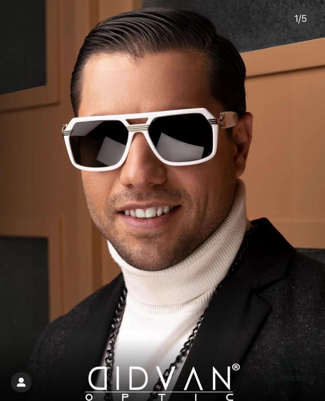 VERSACE Unisex Classic Black and Gold Fashion Sunglasses VE4399