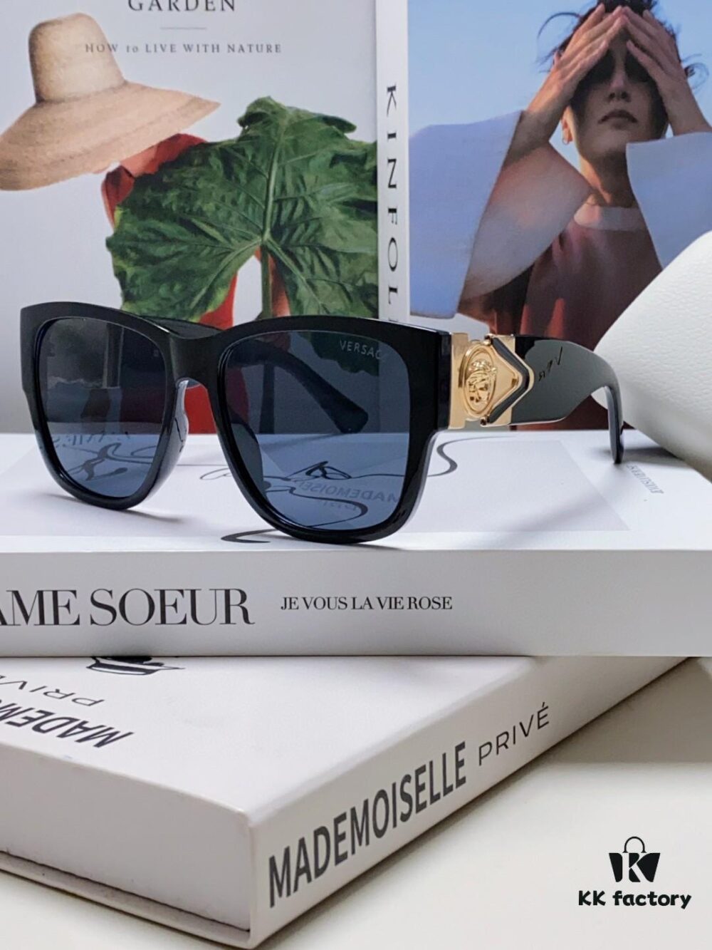 Versace 2024 Latest Hit Fashion Medusa Head Sunglasses, Trendy Oversized Retro Shades Unisex European and American Style