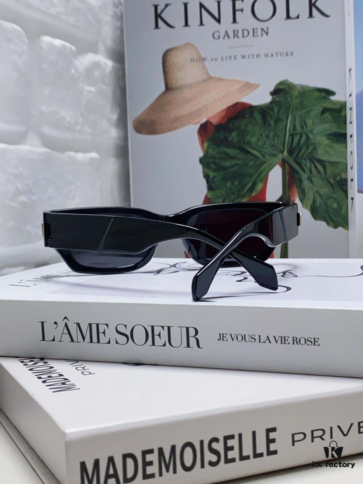 VERSACE/Verace 2024 New Classic Top Sunglasses, Rectangular Color-Block Street-Chic Unisex Eyewear 0VE4465F