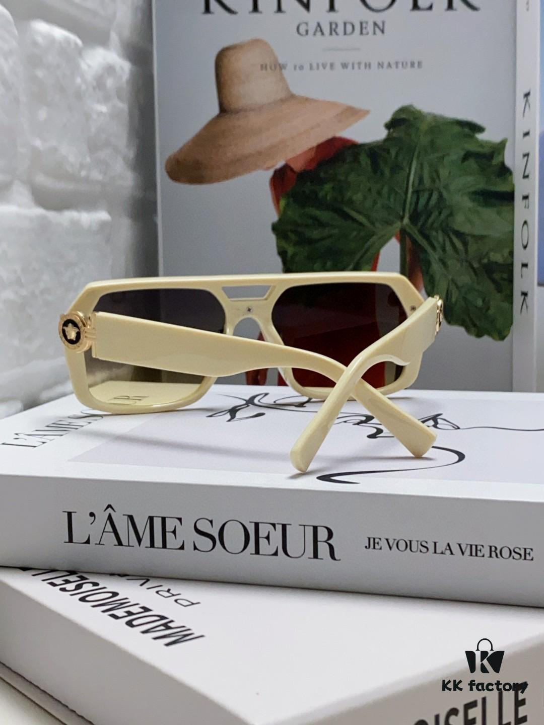 VERSACE Unisex Classic Black and Gold-Tone Sunglasses Fashion Couple Shades VE4399