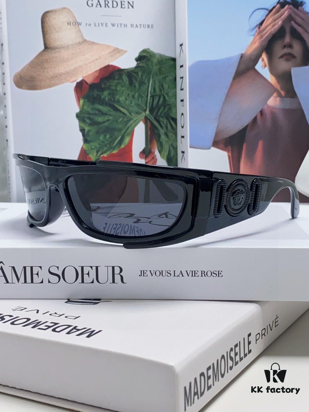 Versace Men's Fashion Pilot Full-Frame Sunglasses