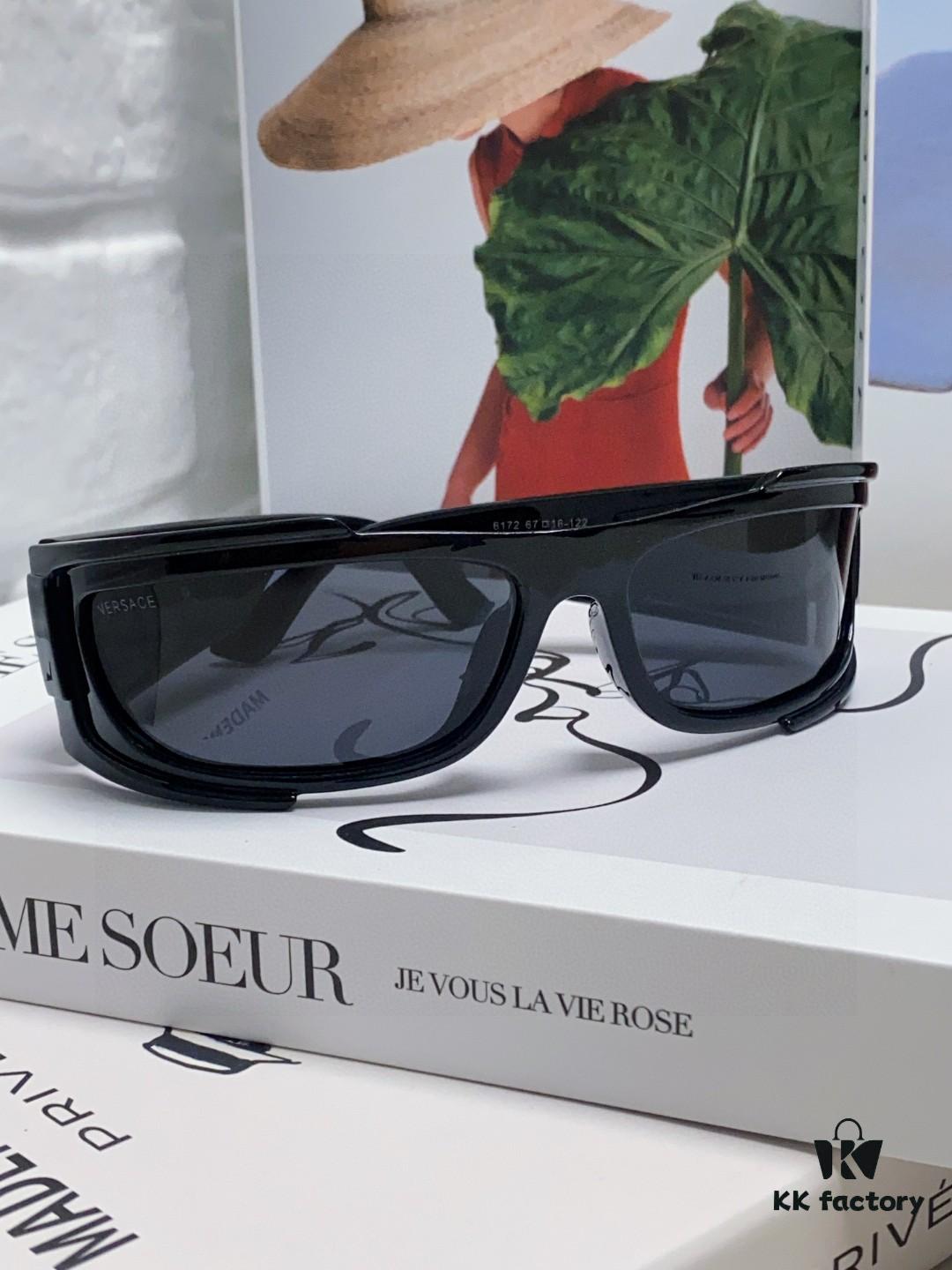Versace Men's Fashion Pilot Full-Frame Sunglasses