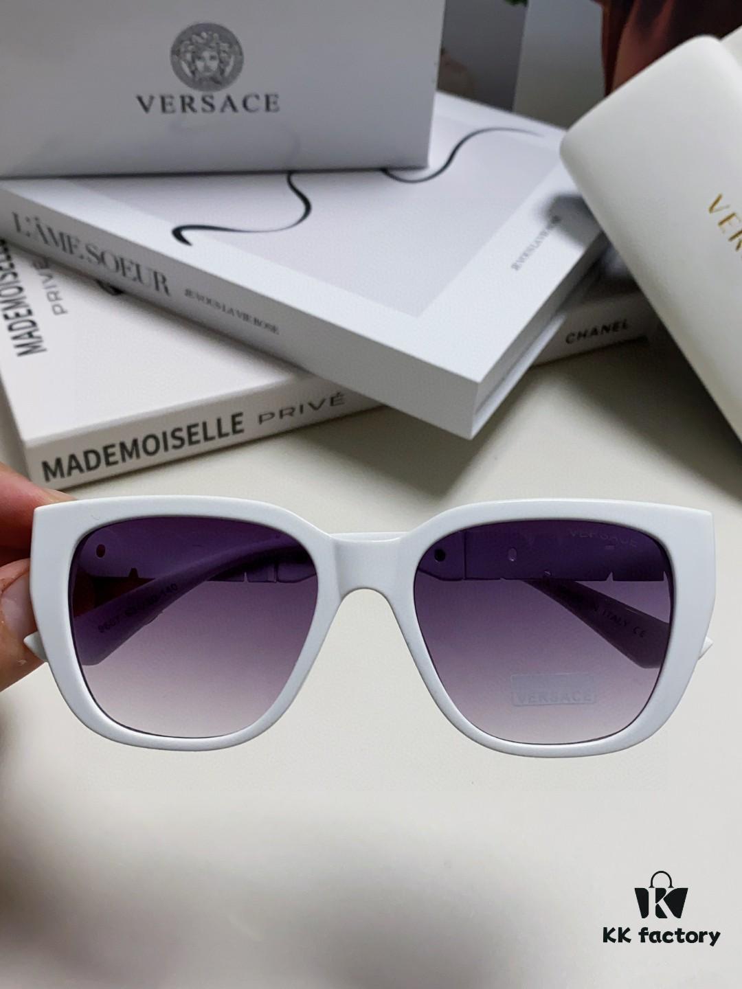 VERSACE Versace Size: 53□18-145