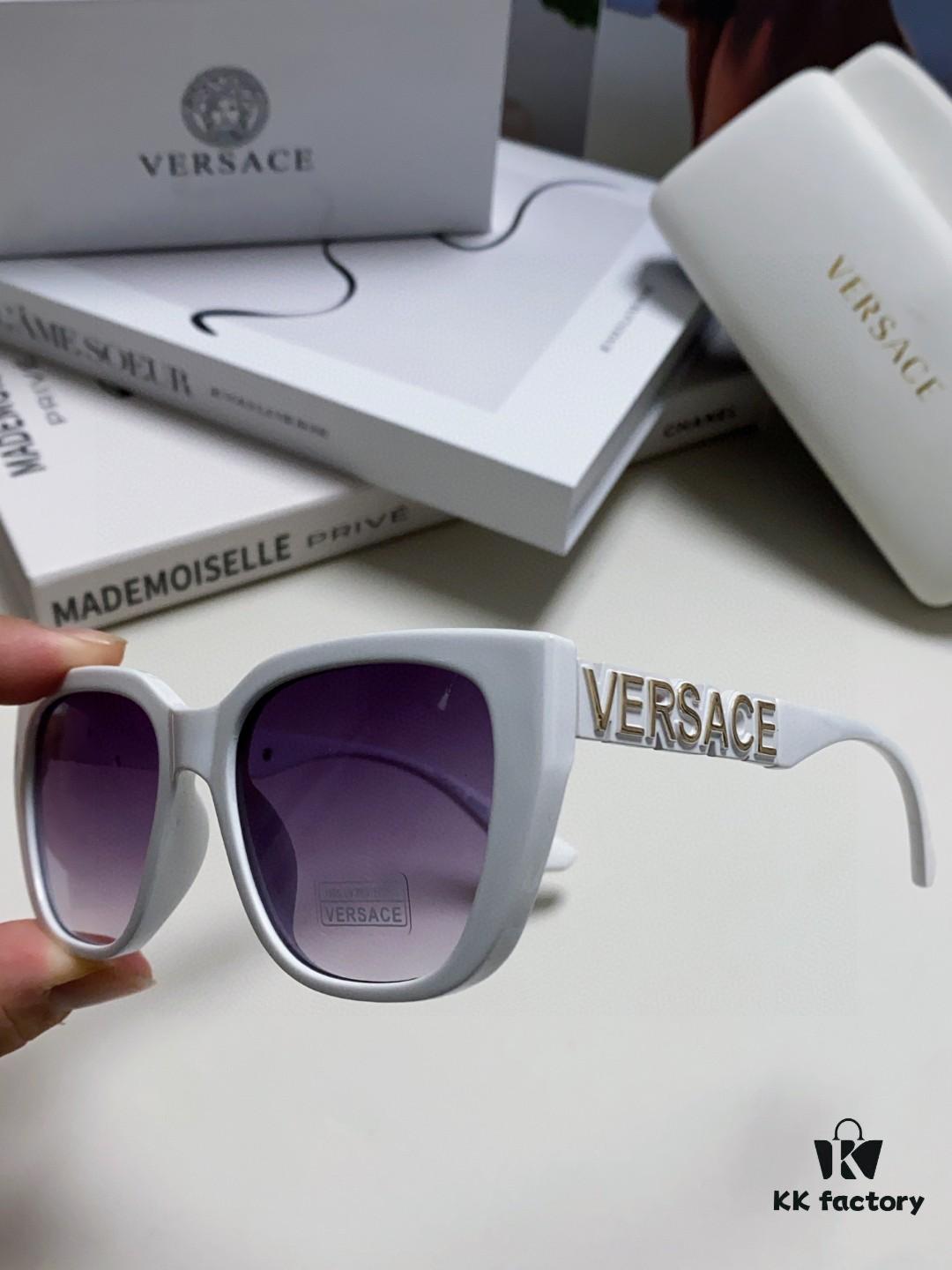 VERSACE Versace Size: 53□18-145