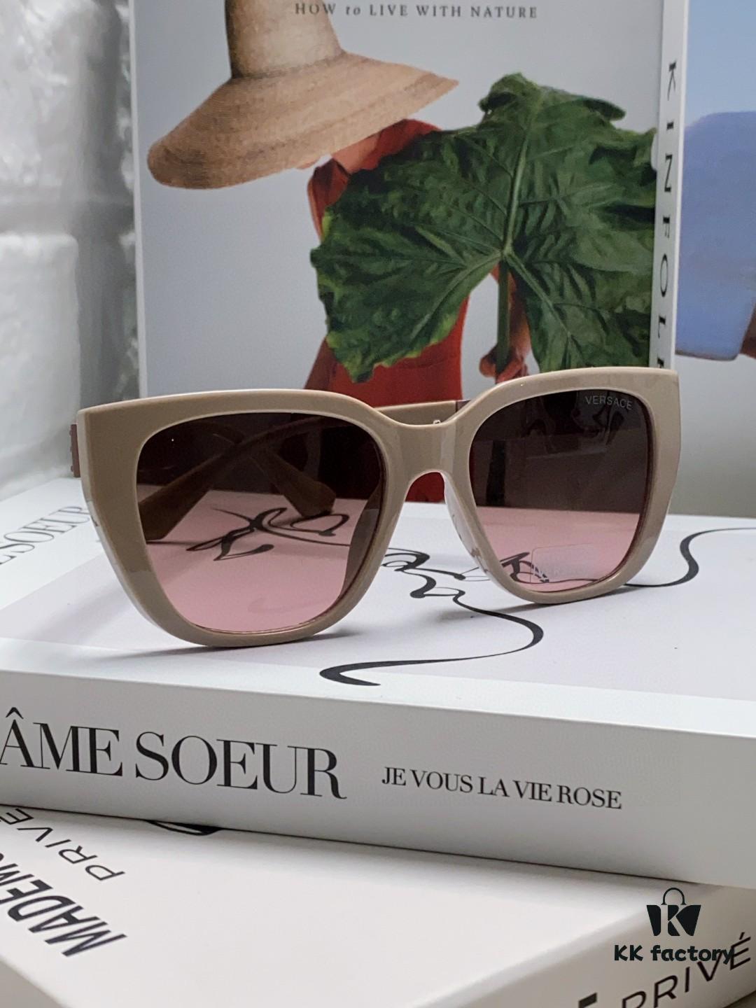 VERSACE Versace Size: 53□18-145