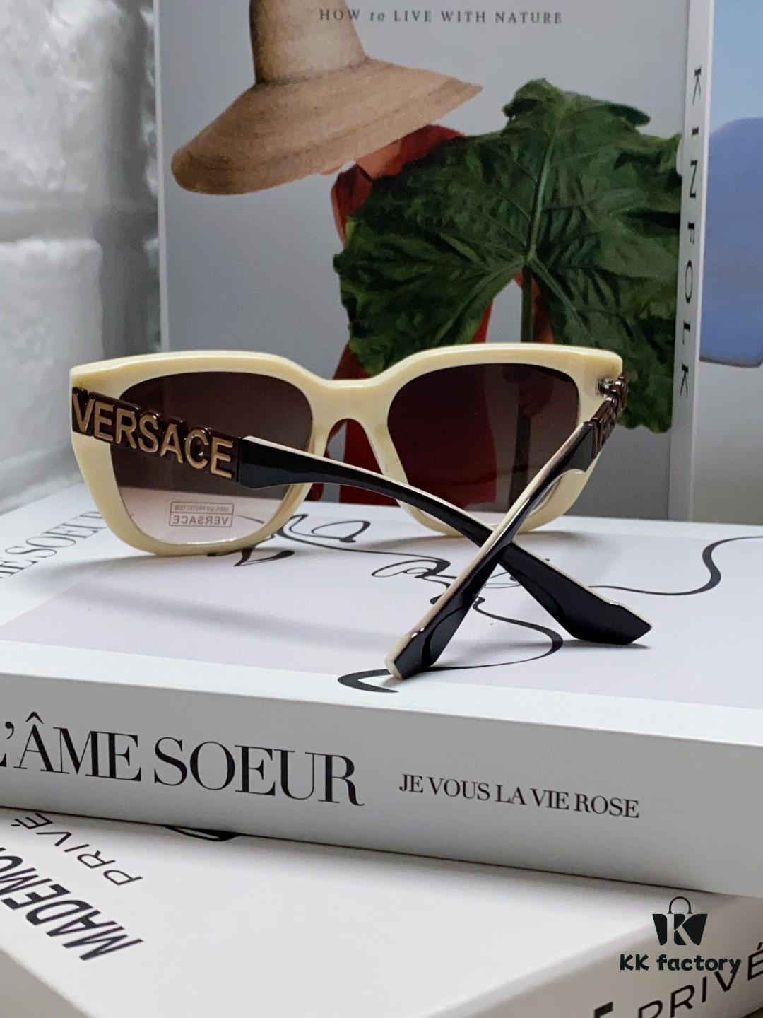 VERSACE Versace Size: 53□18-145