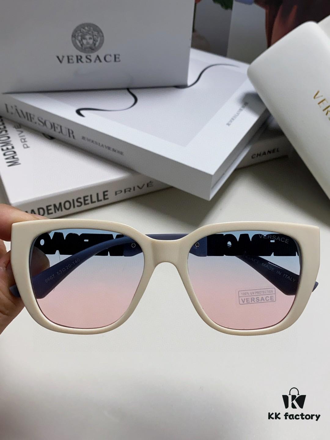 VERSACE Versace Size: 53□18-145